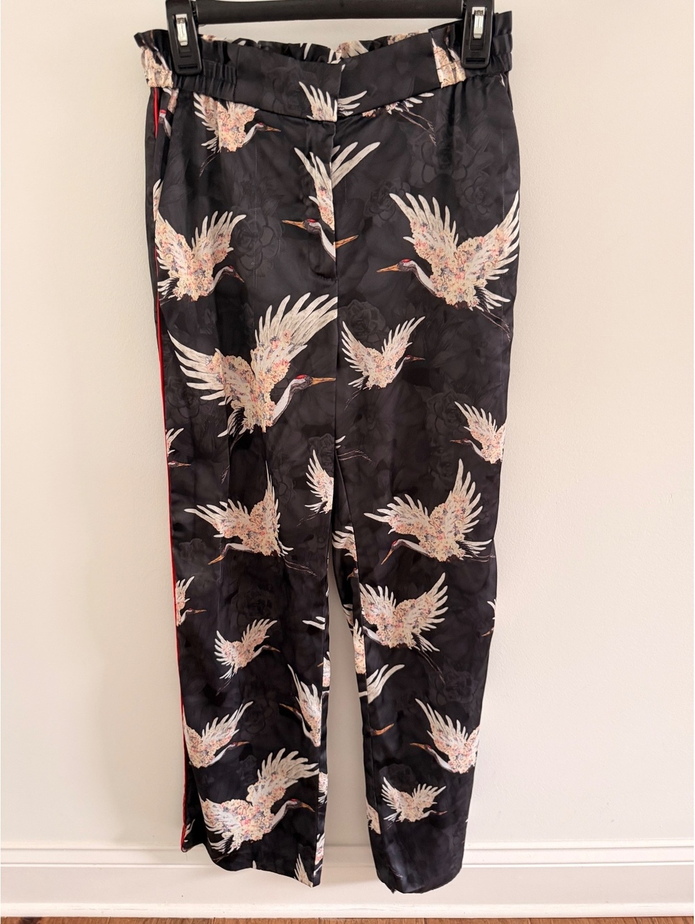H&M Women's Black Satin Pajama Pants with Crane Print, Size US 8, Very Good